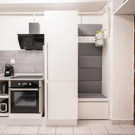 Zensen Nest Apartment